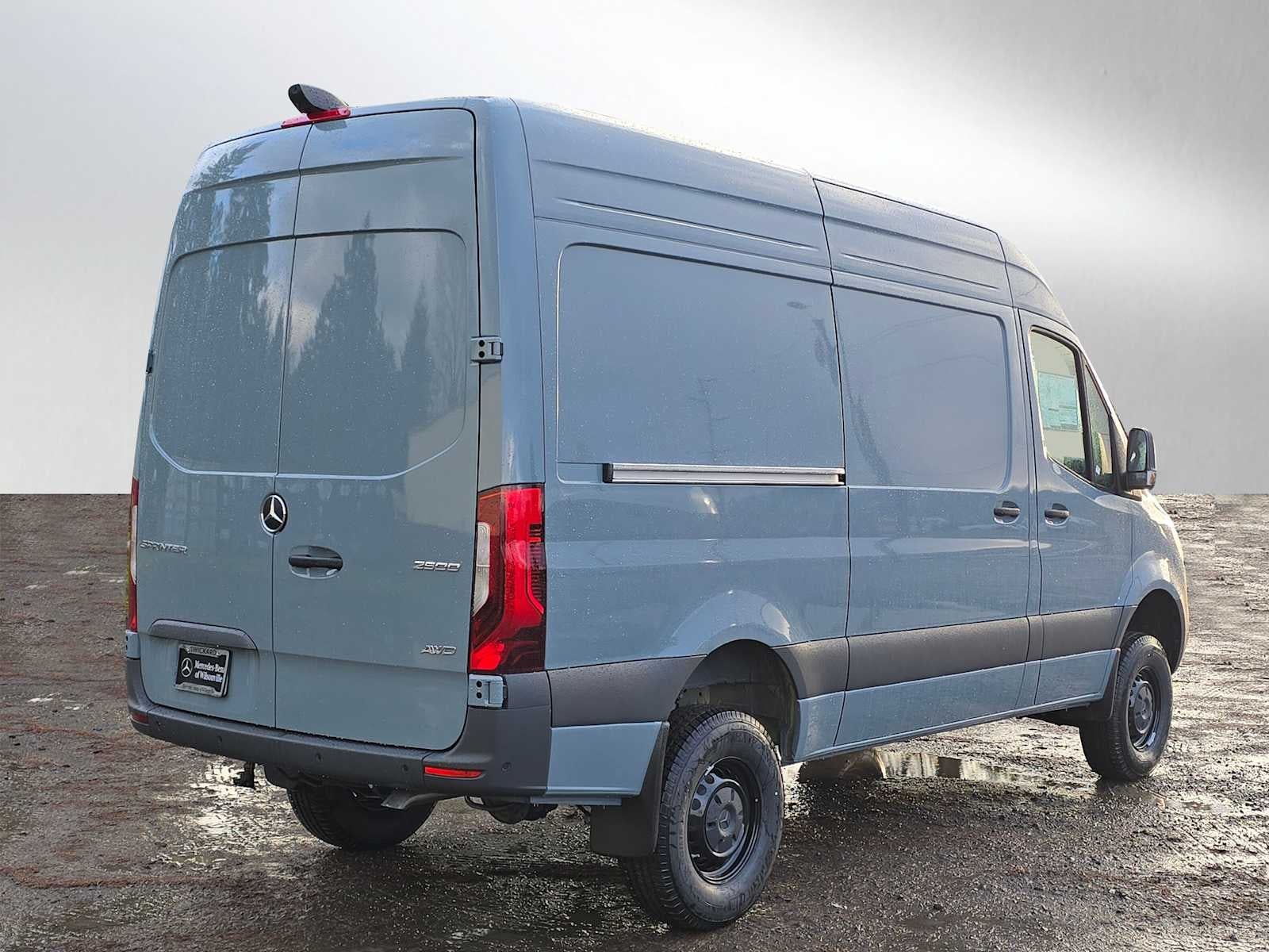 2026 Mercedes-Benz Sprinter 2500 Standard Roof I4 Diesel HO 144" AWD