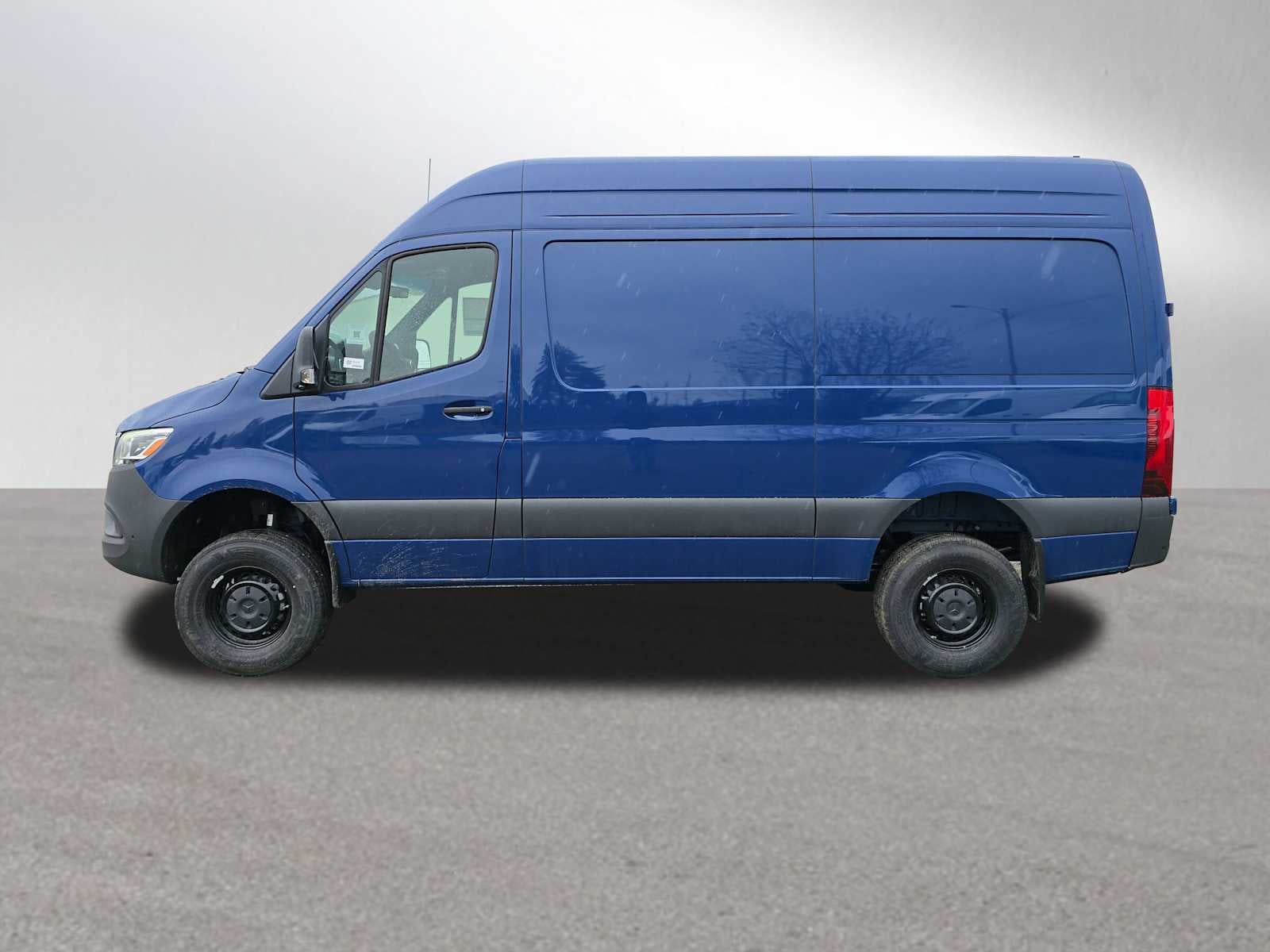 2026 Mercedes-Benz Sprinter 2500 Standard Roof I4 Diesel HO 144" AWD