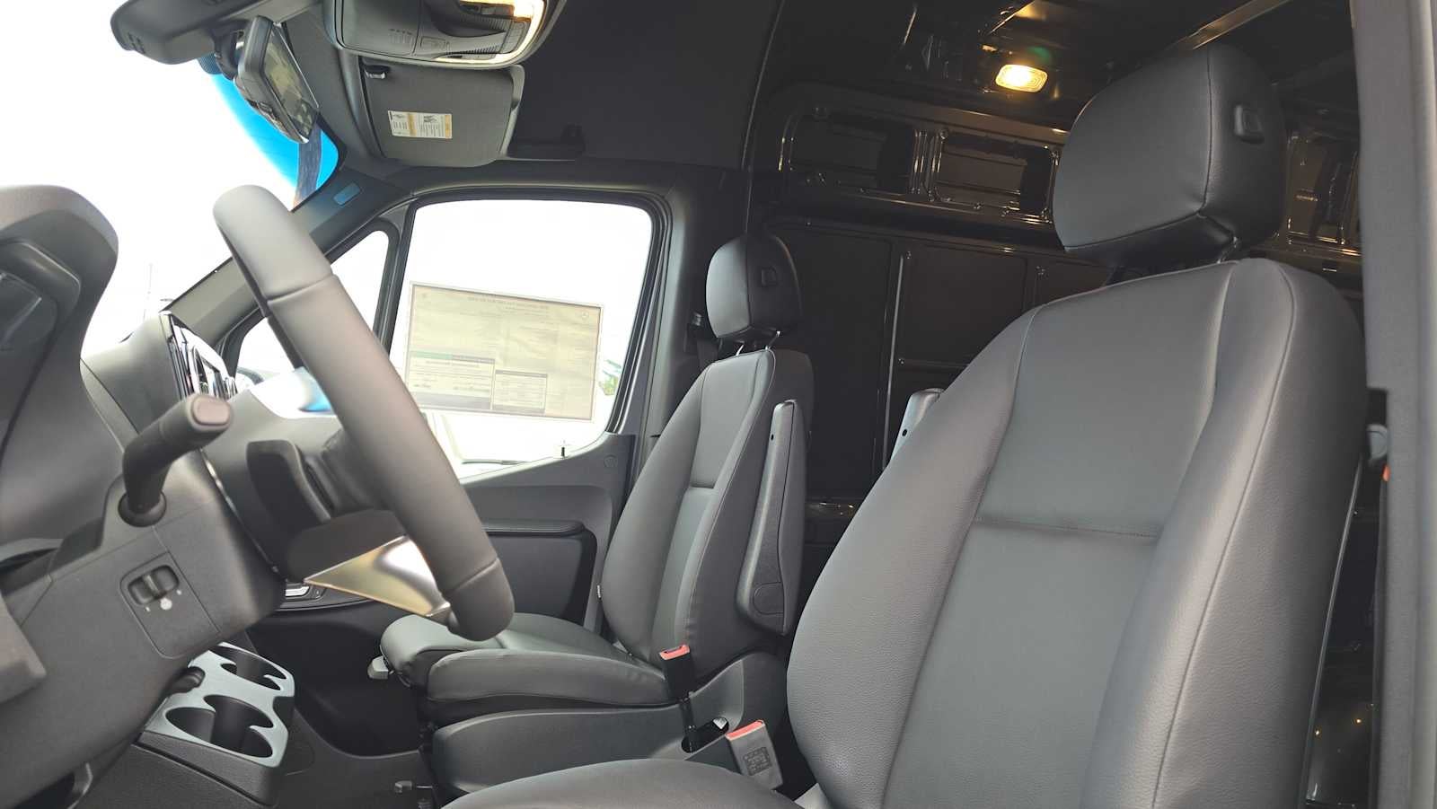 2026 Mercedes-Benz Sprinter 2500 Standard Roof I4 Diesel HO 144" AWD