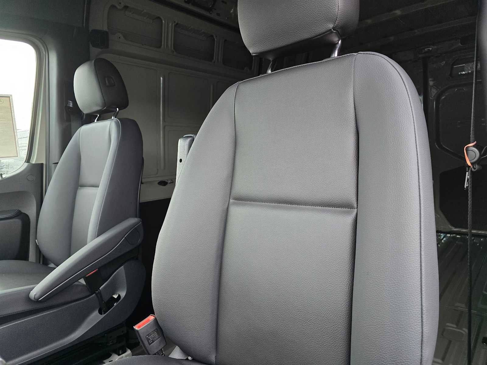 2026 Mercedes-Benz Sprinter 2500 Standard Roof I4 Diesel HO 144" AWD