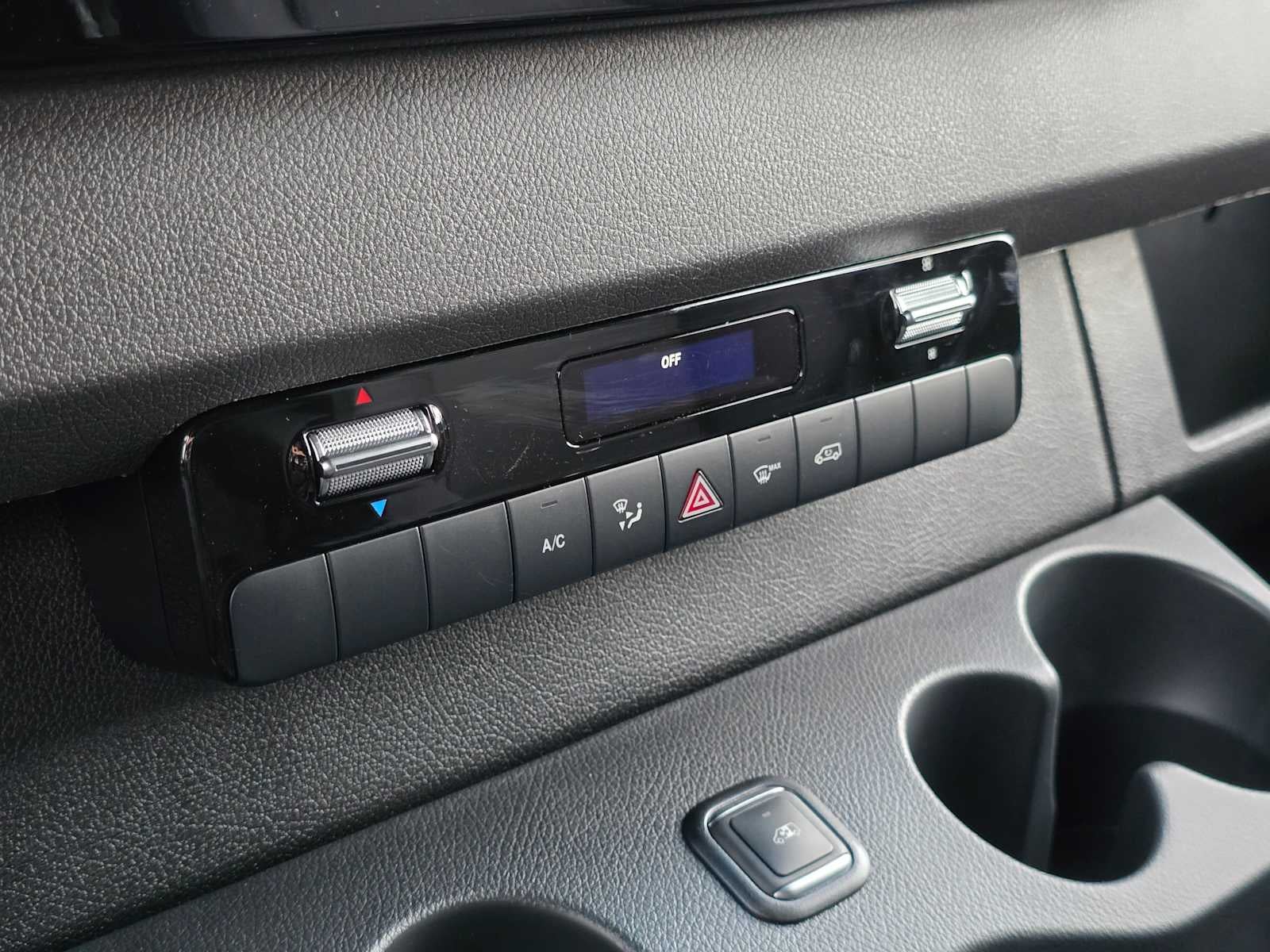 2026 Mercedes-Benz Sprinter 2500 Standard Roof I4 Diesel HO 144" AWD