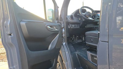 2026 Mercedes-Benz Sprinter 2500 Standard Roof I4 Diesel HO 144" AWD
