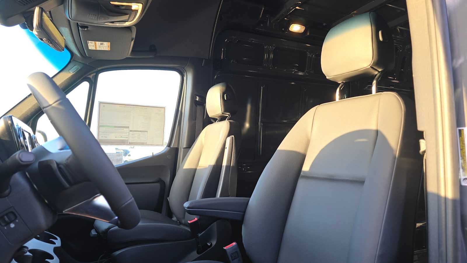 2026 Mercedes-Benz Sprinter 2500 Standard Roof I4 Diesel HO 144" AWD