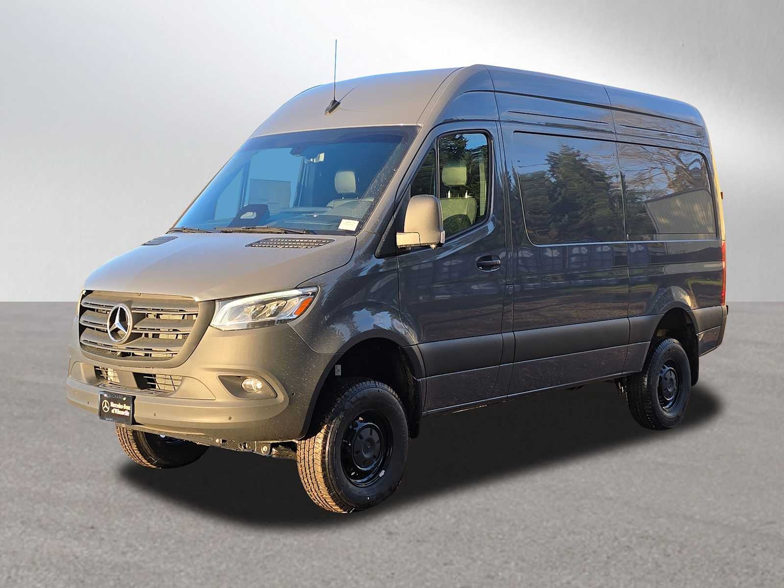 2026 Mercedes-Benz Sprinter 2500 Standard Roof I4 Diesel HO 144" AWD