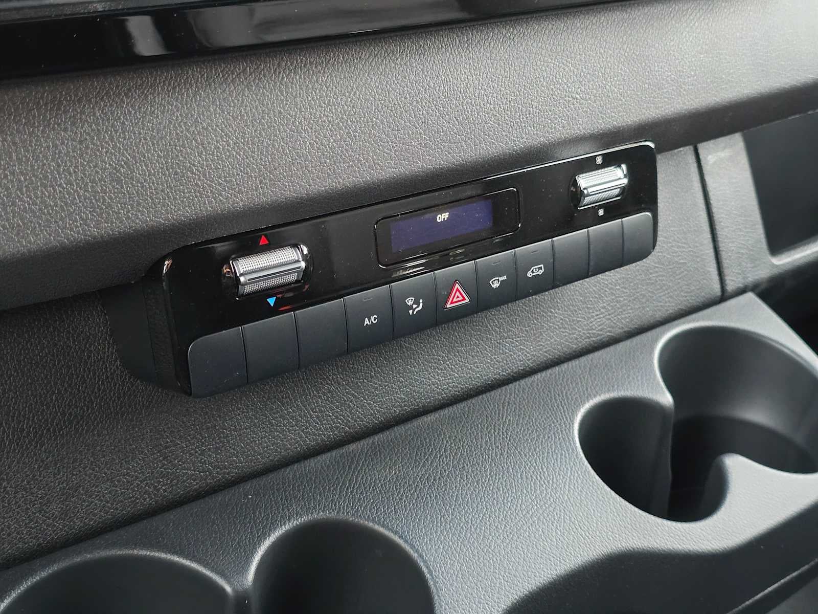 2026 Mercedes-Benz Sprinter 2500 Standard Roof I4 Diesel HO 144" AWD