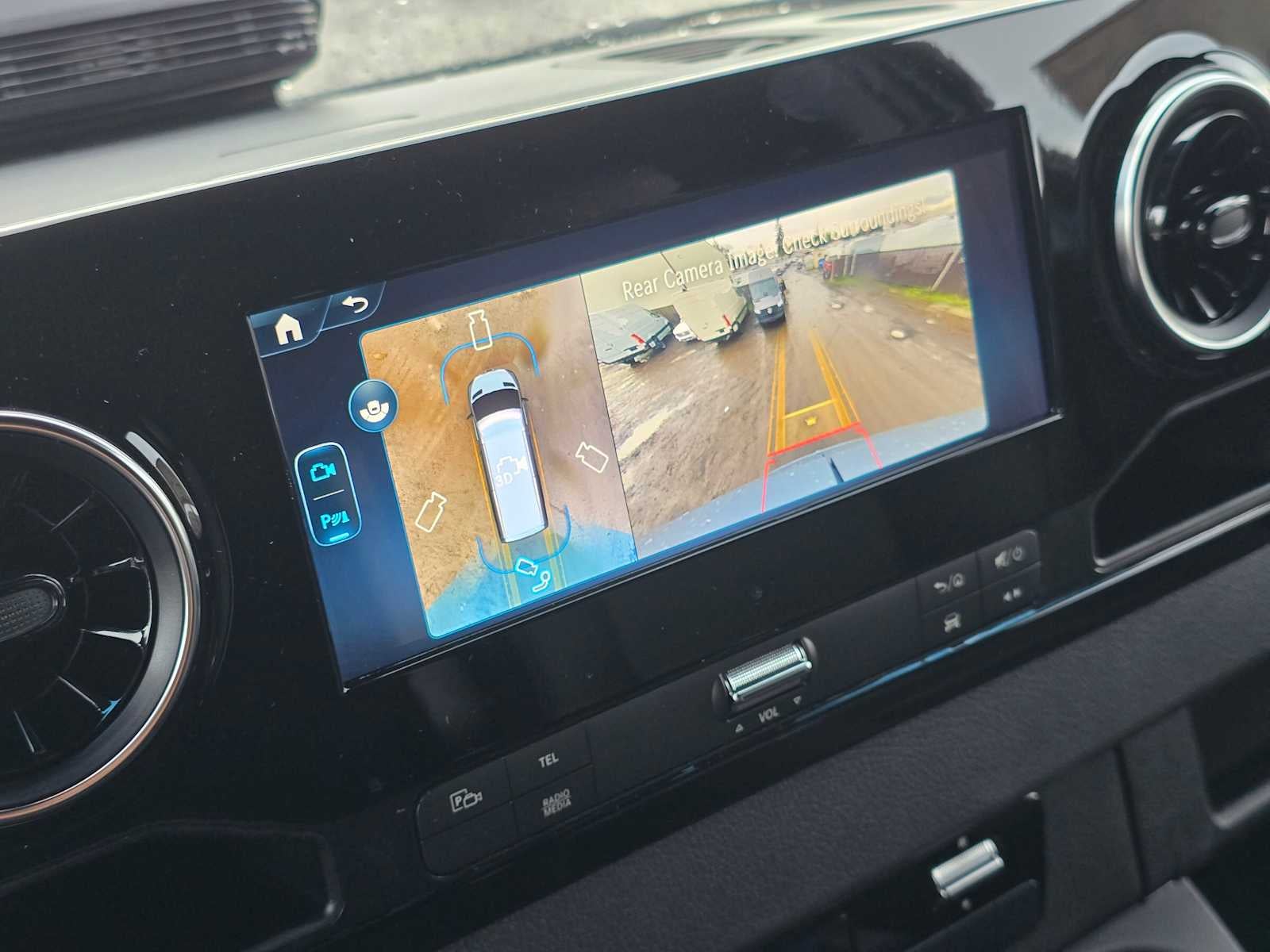 2026 Mercedes-Benz Sprinter 2500 Standard Roof I4 Diesel HO 144" AWD