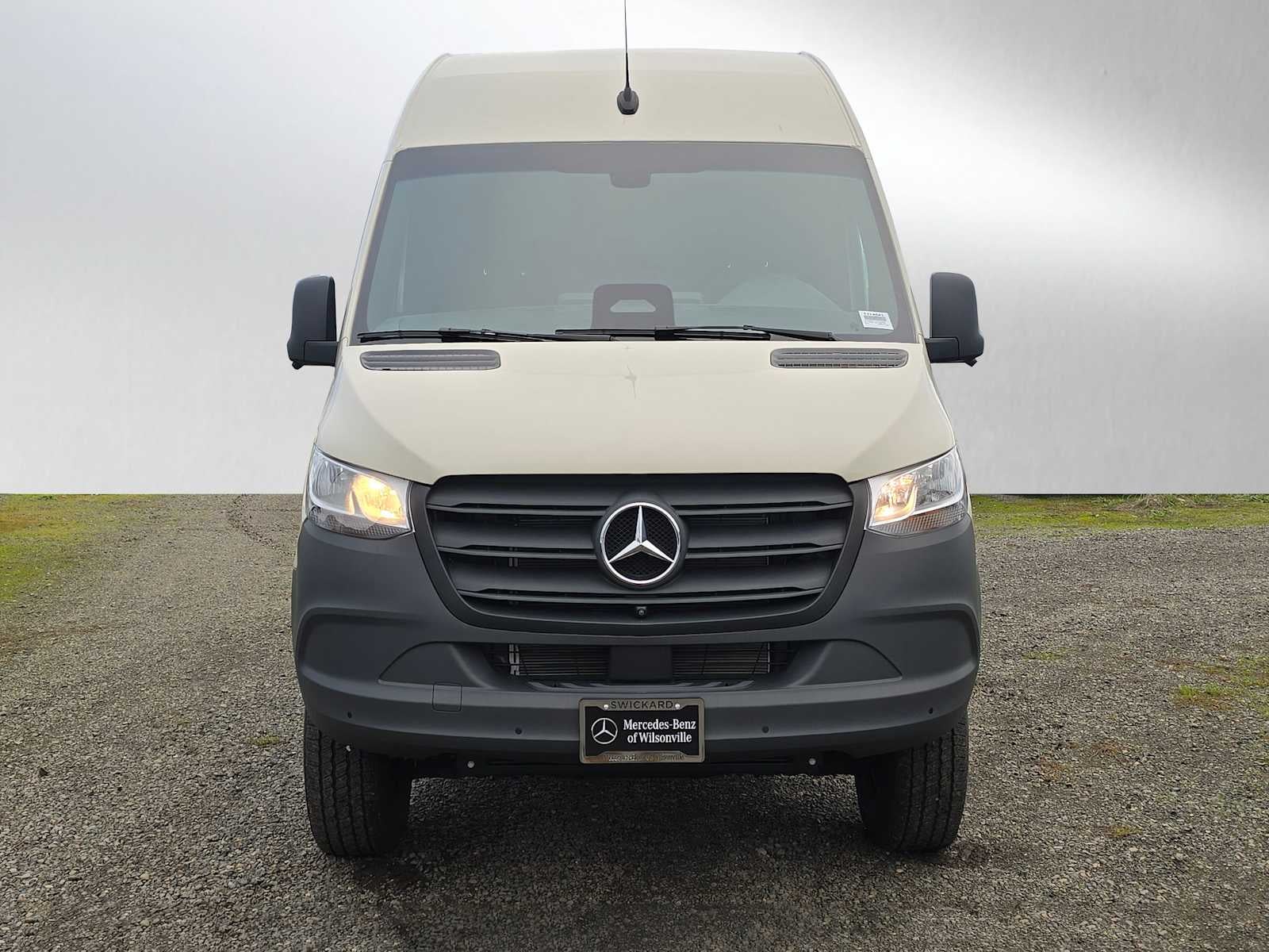 2026 Mercedes-Benz Sprinter 2500 Standard Roof I4 Diesel HO 144" AWD