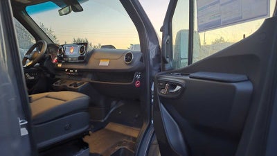2026 Mercedes-Benz Sprinter 2500 Standard Roof I4 Diesel HO 144" AWD