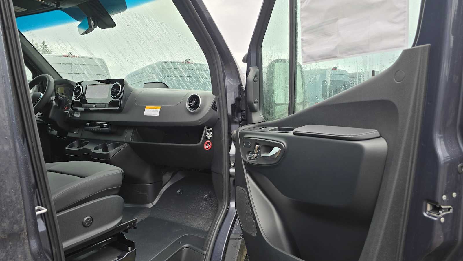 2026 Mercedes-Benz Sprinter 2500 Standard Roof I4 Diesel HO 144" AWD