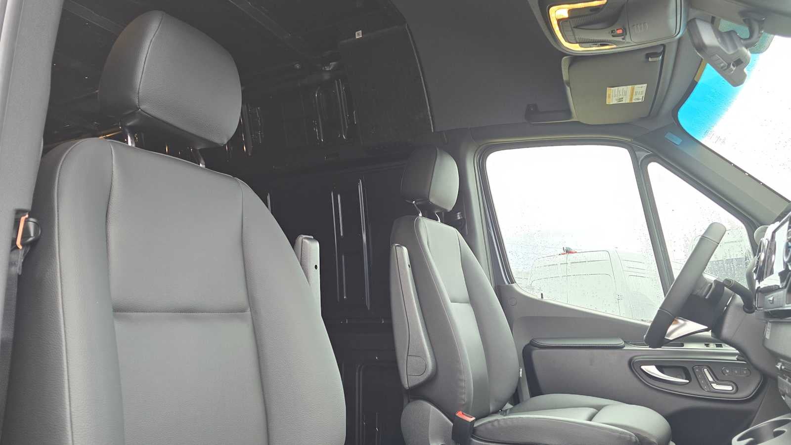 2026 Mercedes-Benz Sprinter 2500 Standard Roof I4 Diesel HO 144" AWD