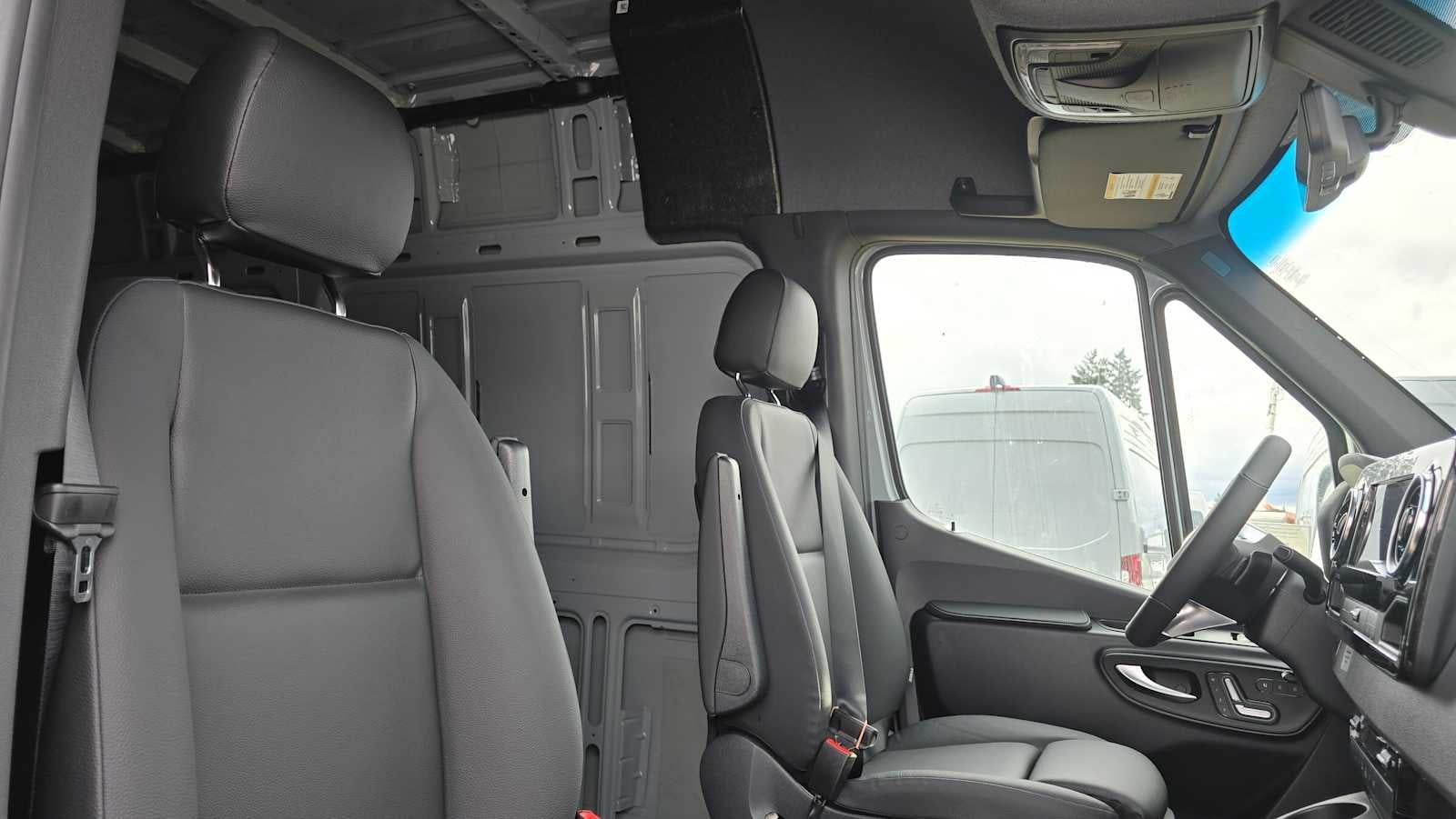 2026 Mercedes-Benz Sprinter 2500 Standard Roof I4 Diesel HO 144" AWD