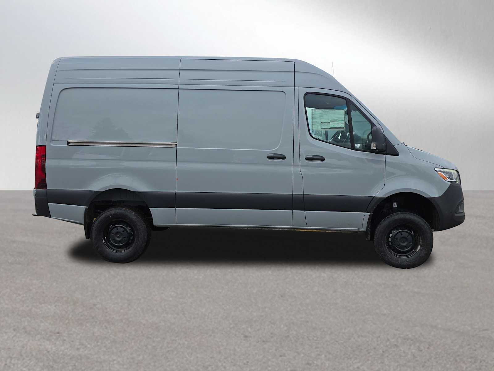 2026 Mercedes-Benz Sprinter 2500 Standard Roof I4 Diesel HO 144" AWD
