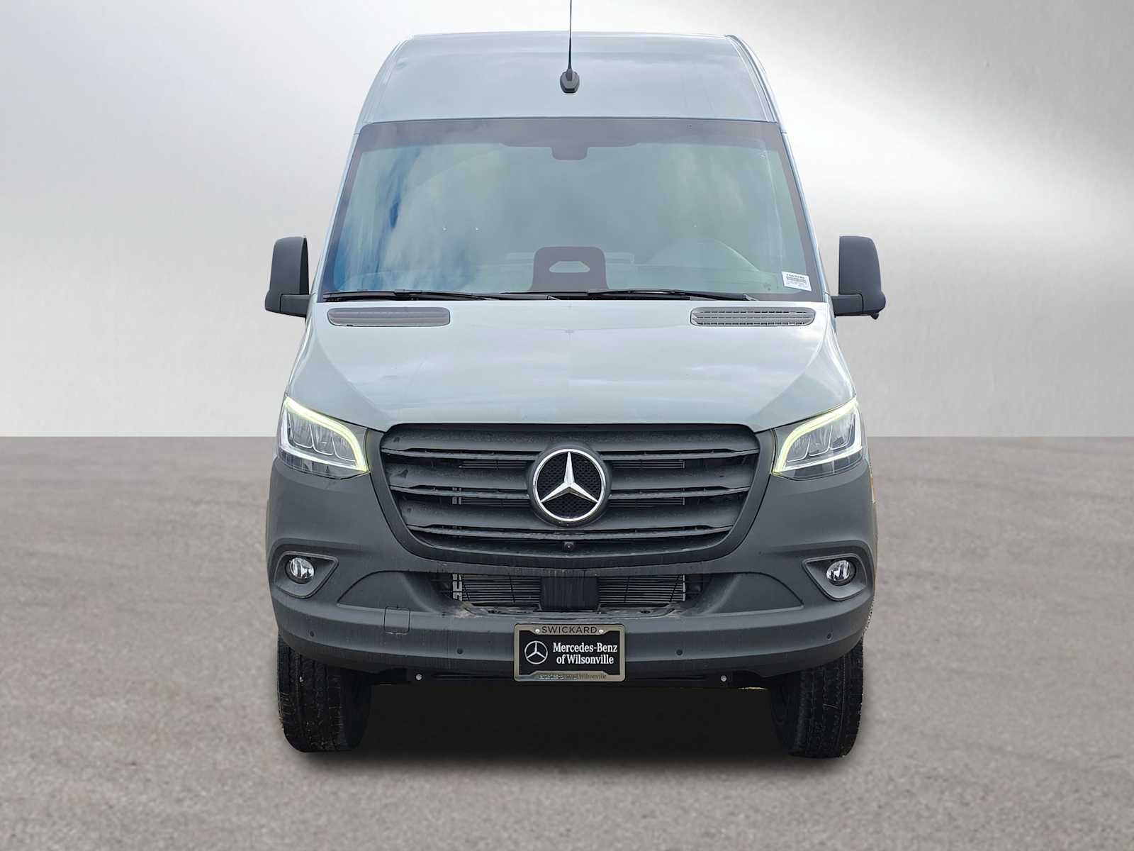2026 Mercedes-Benz Sprinter 2500 Standard Roof I4 Diesel HO 144" AWD