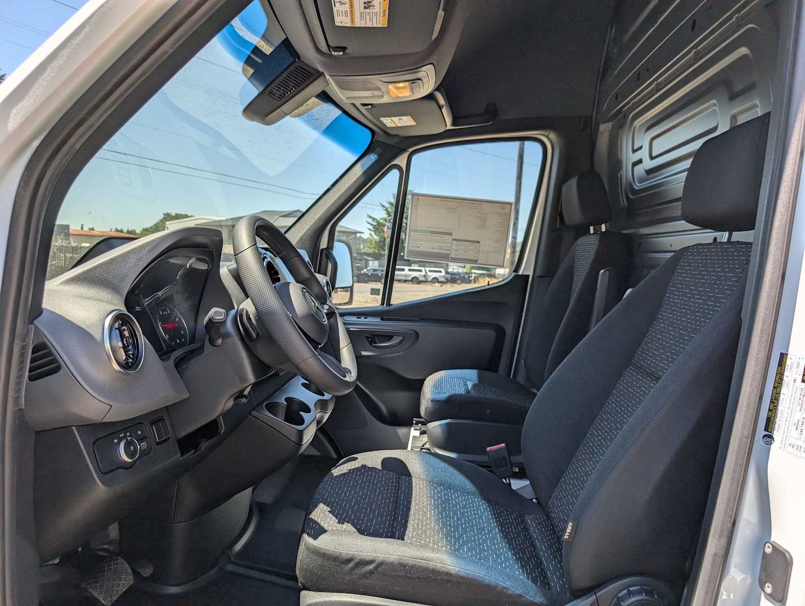 2025 Mercedes-Benz Sprinter 2500 High Roof I4 Diesel HO 170" AWD