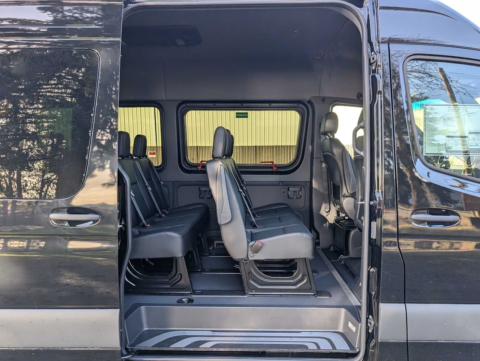2025 Mercedes-Benz Sprinter 2500 Standard Roof I4 Diesel 144" RWD