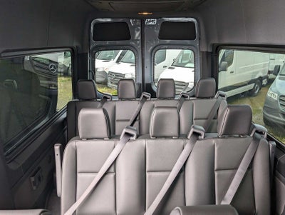 2025 Mercedes-Benz Sprinter 2500 Standard Roof I4 Diesel 144" RWD