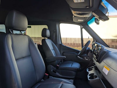 2025 Mercedes-Benz Sprinter 2500 Standard Roof I4 Diesel 144" RWD