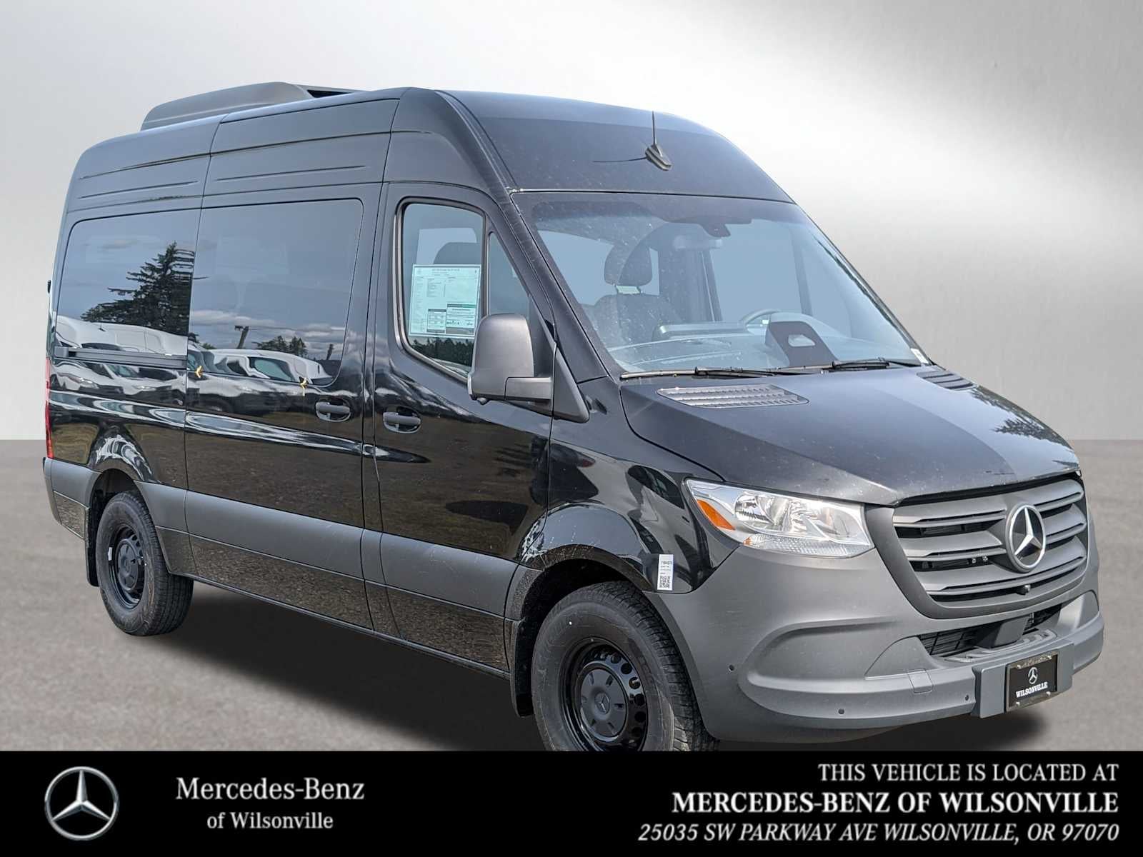 2025 Mercedes-Benz Sprinter 2500 Standard Roof I4 Diesel 144" RWD