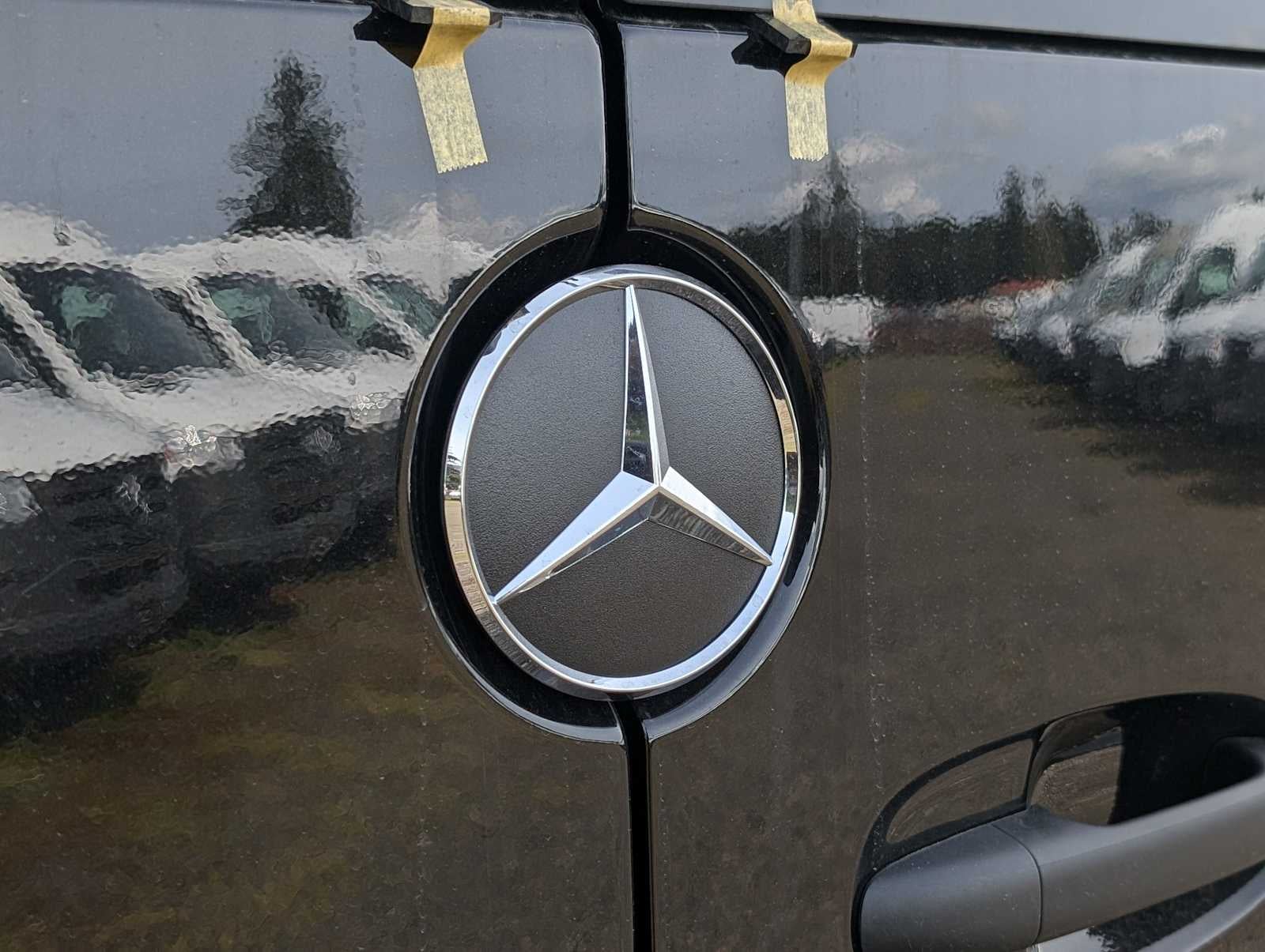 2025 Mercedes-Benz Sprinter 2500 Standard Roof I4 Diesel 144" RWD