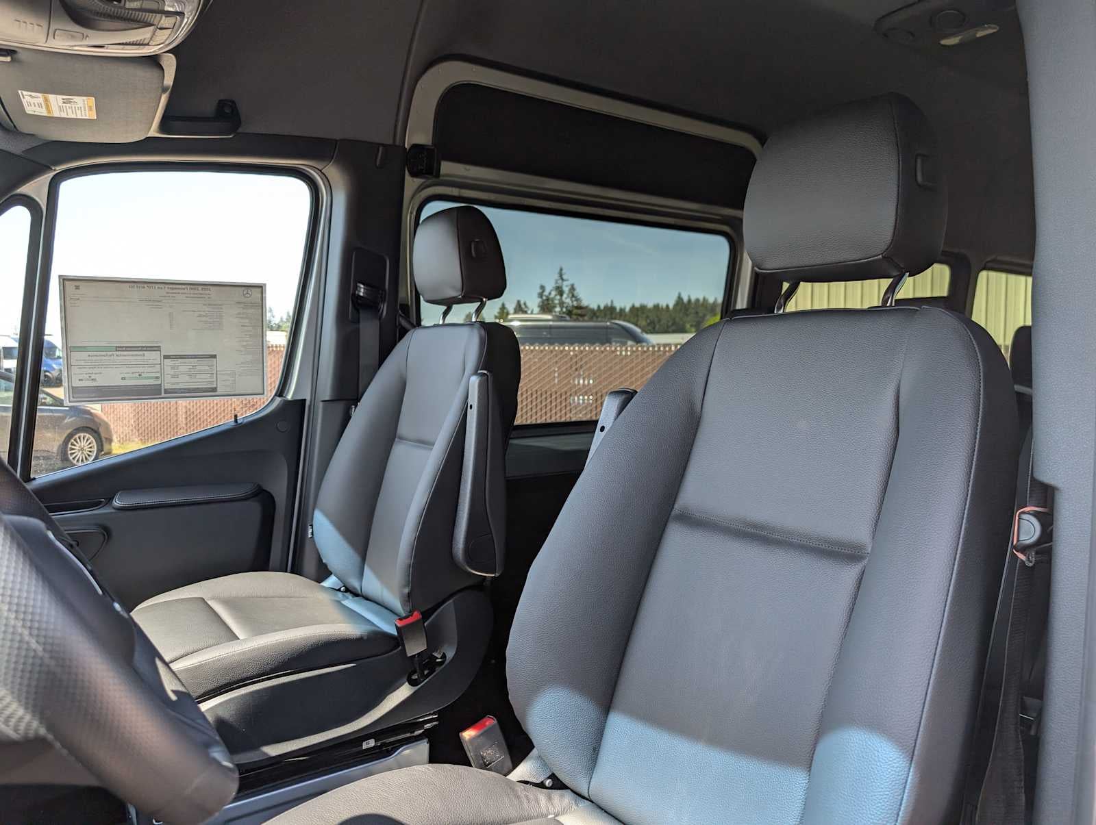 2025 Mercedes-Benz Sprinter 2500 High Roof I4 Diesel 170" RWD