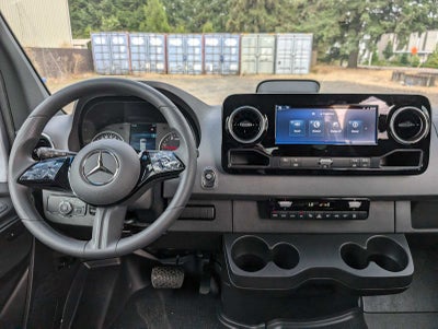 2025 Mercedes-Benz Sprinter 2500 Standard Roof I4 Diesel HO 144" RWD