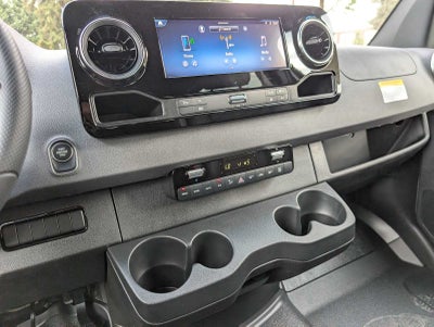 2025 Mercedes-Benz Sprinter 2500 Standard Roof I4 Diesel HO 144" RWD