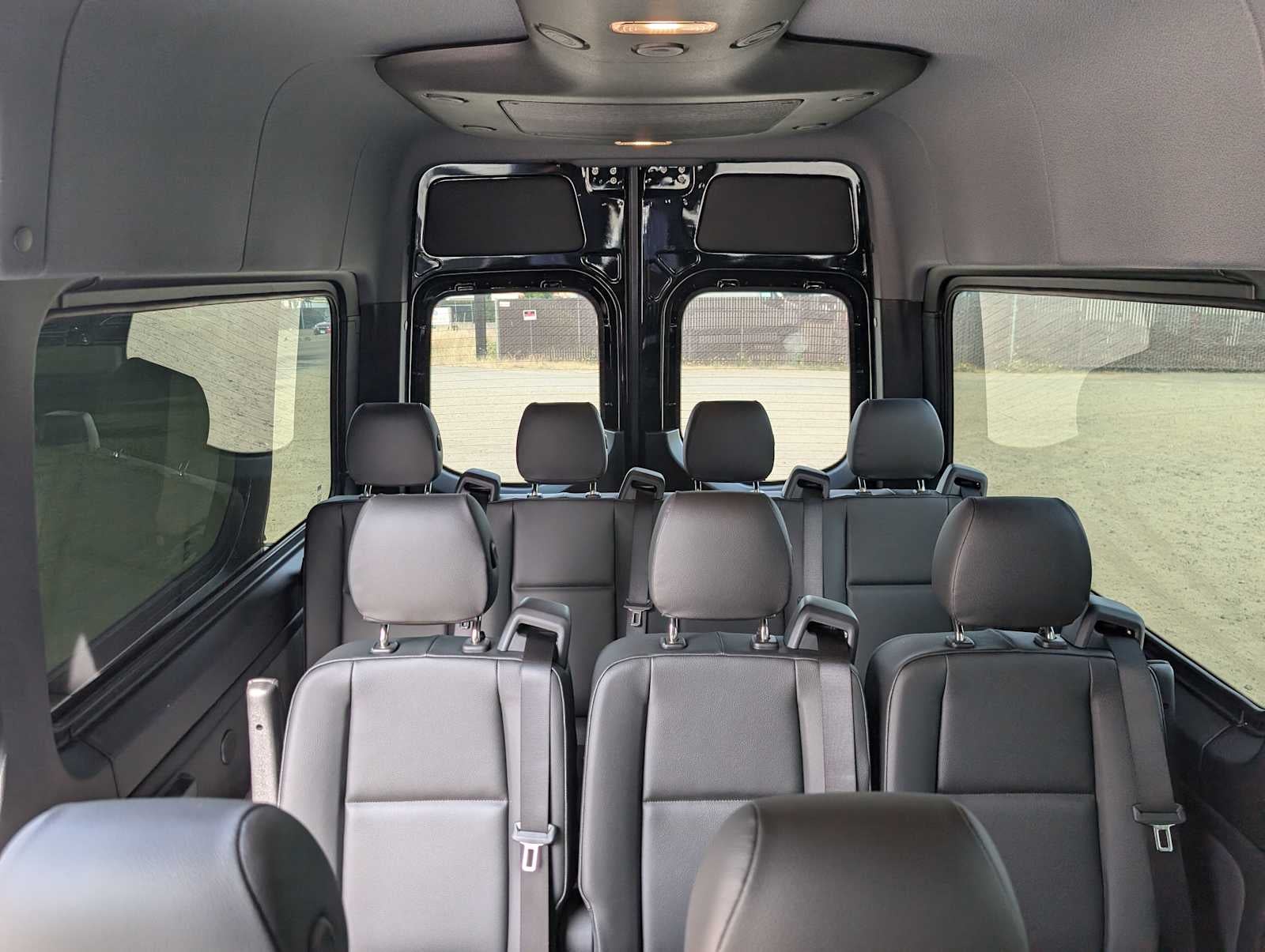 2024 Mercedes-Benz Sprinter 2500 Standard Roof I4 Diesel HO 144" RWD