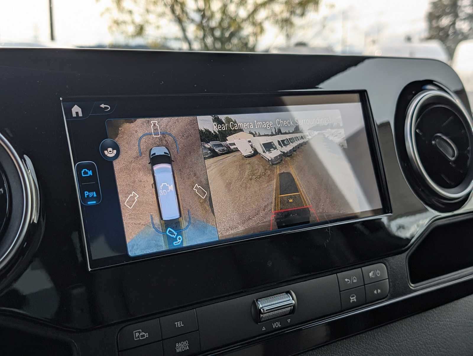 2025 Mercedes-Benz Sprinter 2500 Standard Roof I4 Diesel HO 144" RWD