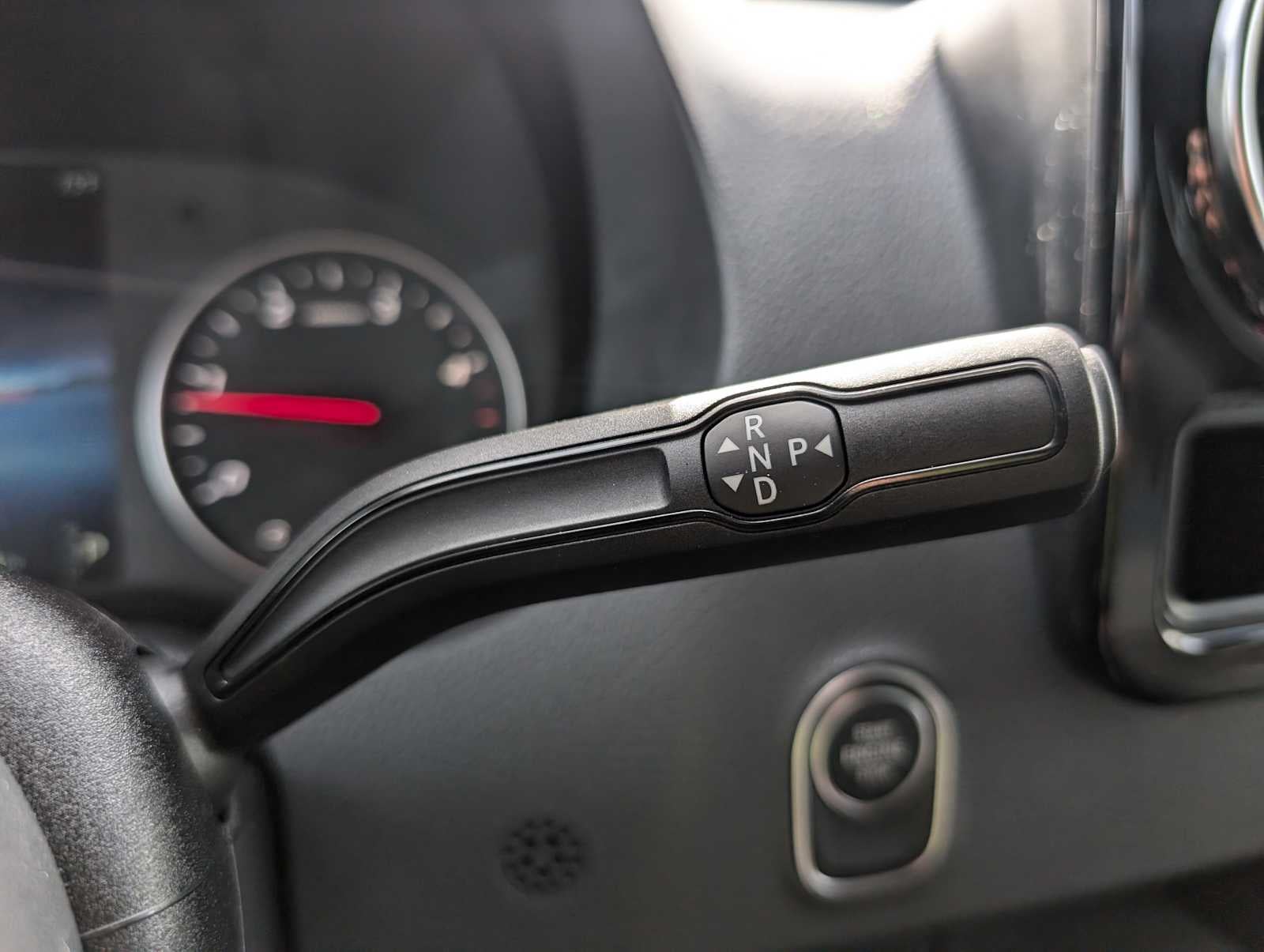 2025 Mercedes-Benz Sprinter 2500 Standard Roof I4 Diesel HO 144" RWD