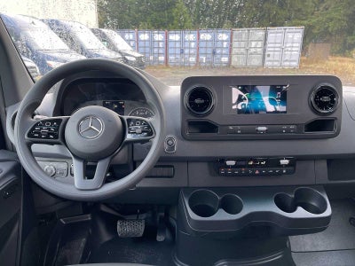 2024 Mercedes-Benz Sprinter 2500 Standard Roof I4 Diesel HO 144" RWD