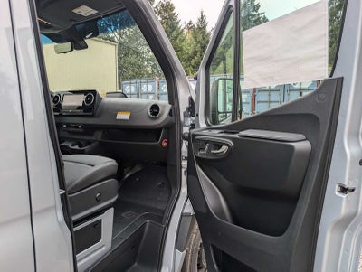 2025 Mercedes-Benz Sprinter 2500 Standard Roof I4 Diesel HO 144" RWD