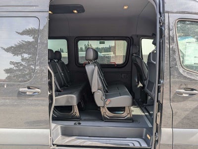 2025 Mercedes-Benz Sprinter 2500 Standard Roof I4 Diesel HO 144" RWD