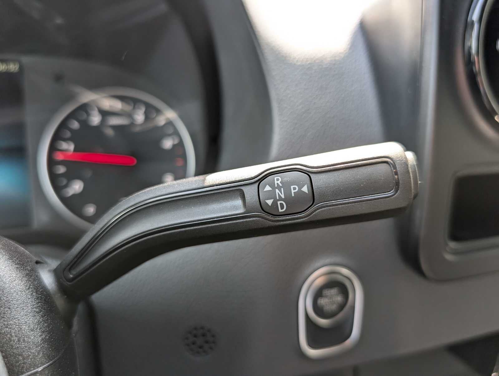 2025 Mercedes-Benz Sprinter 2500 Standard Roof I4 Diesel HO 144" RWD