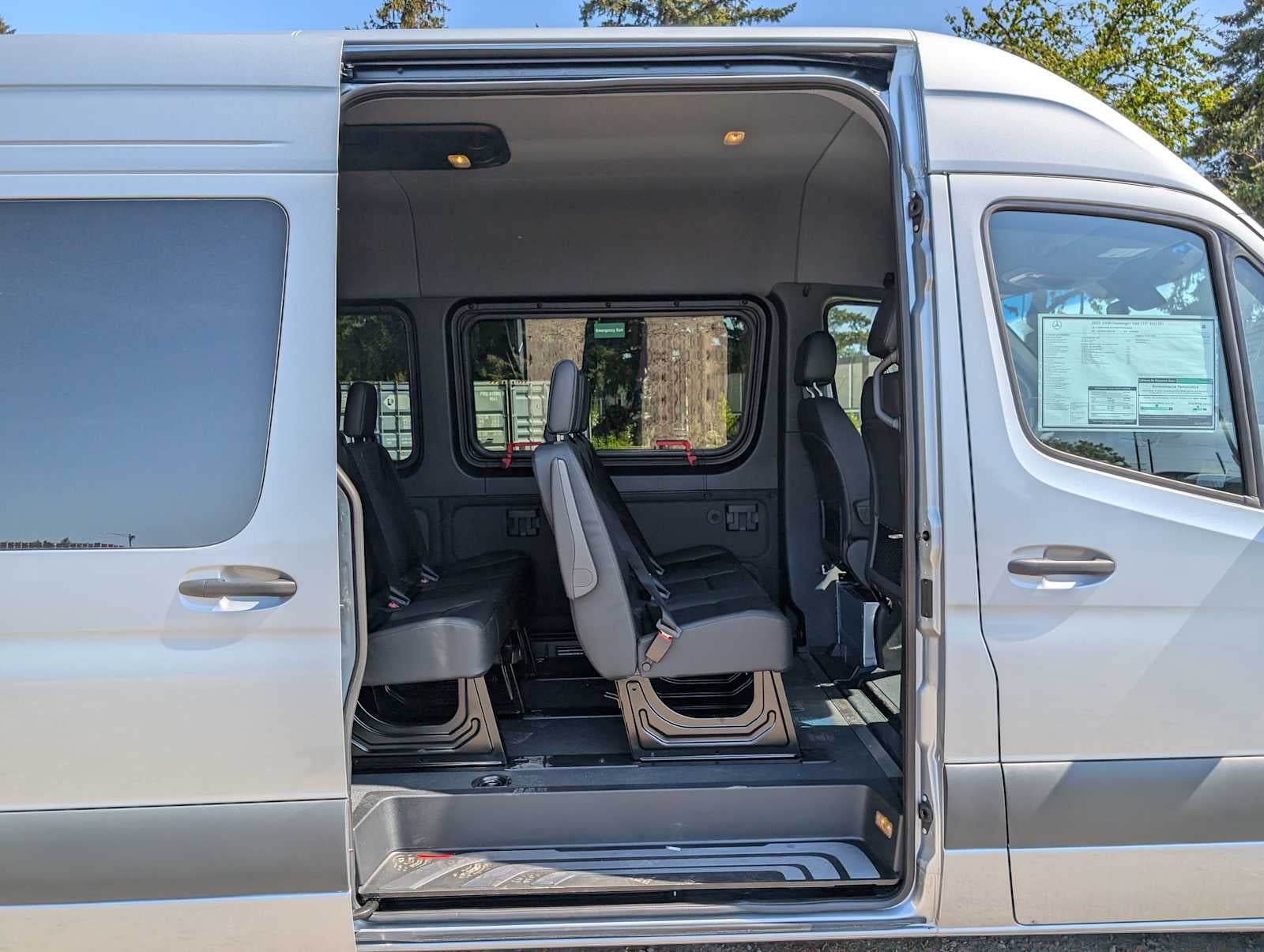 2025 Mercedes-Benz Sprinter 2500 High Roof I4 Diesel HO 170" RWD