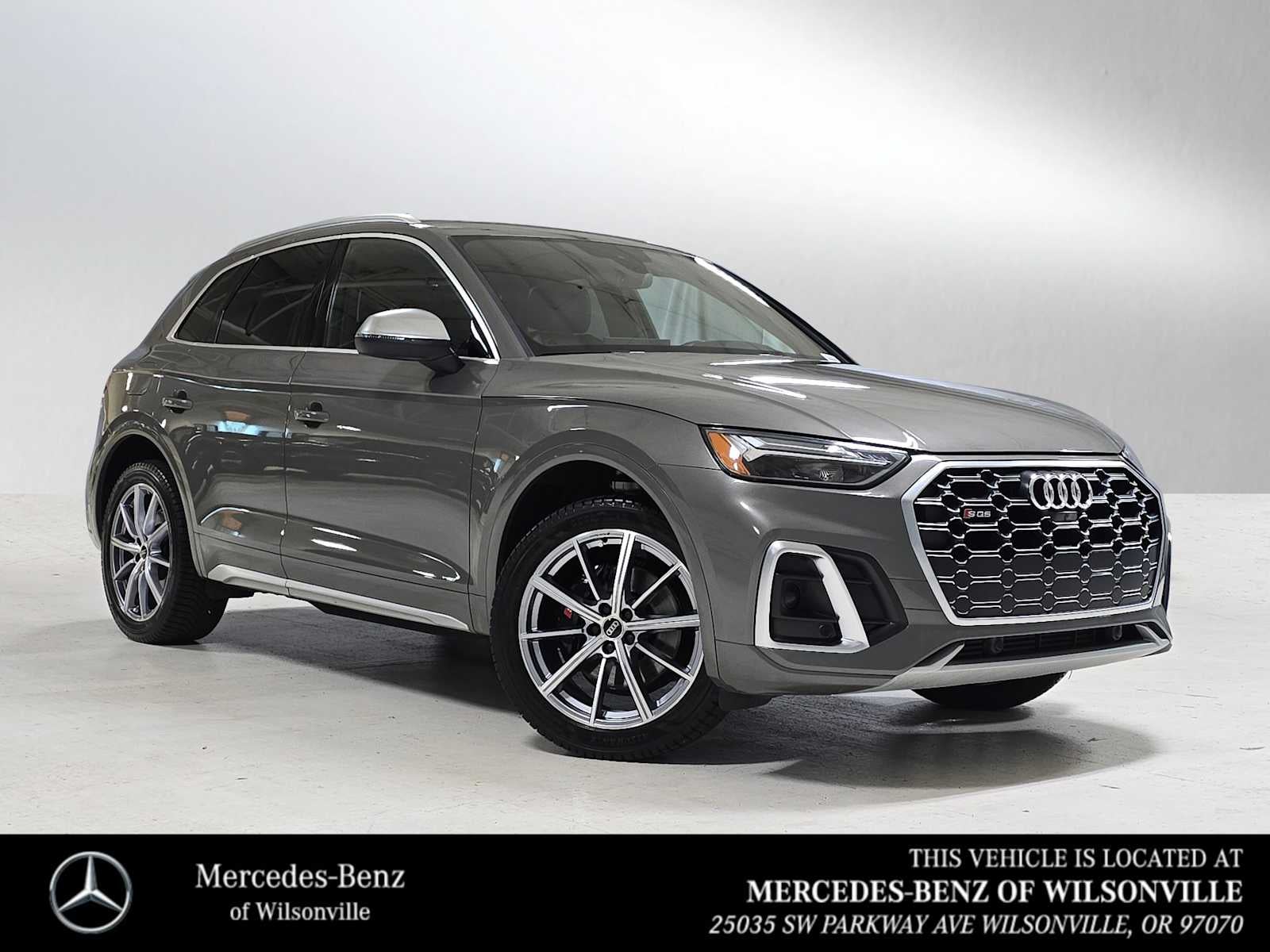 2023 Audi SQ5 Premium Plus