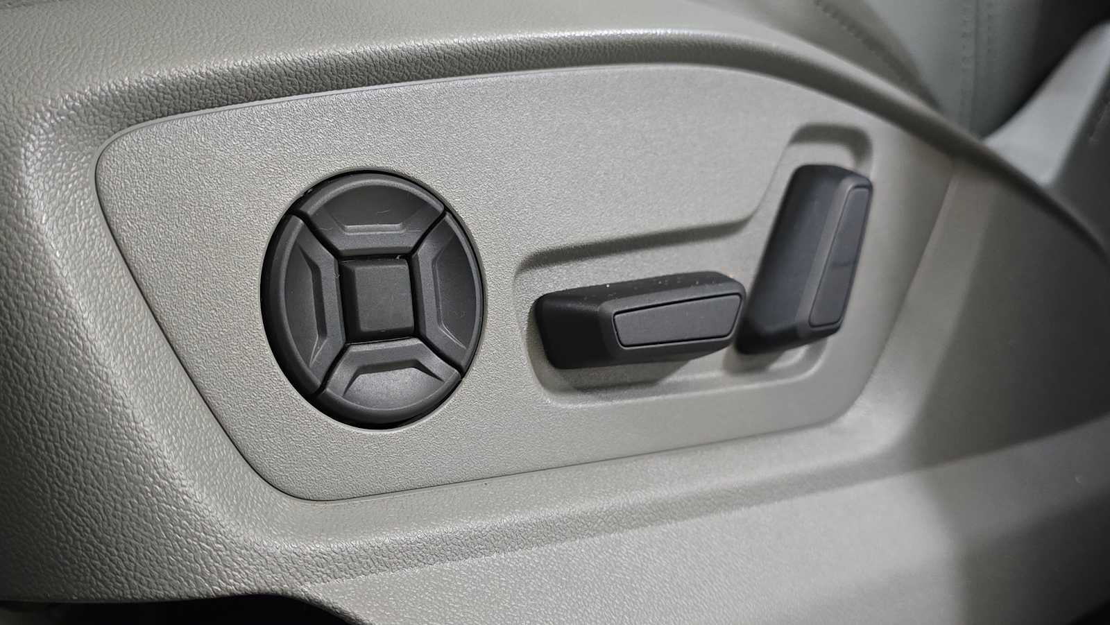 2024 Audi Q7 Premium Plus