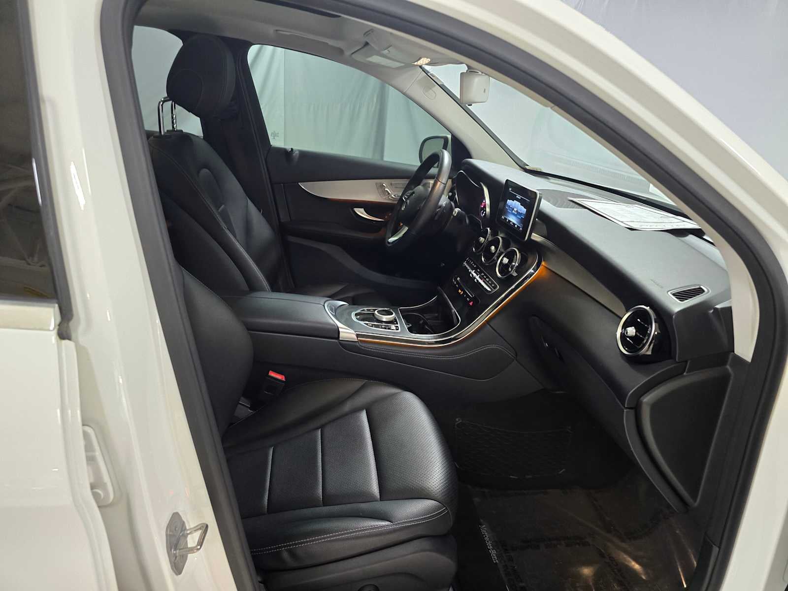 2019 Mercedes-Benz GLC GLC 300