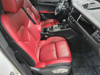 2024 Porsche Macan AWD