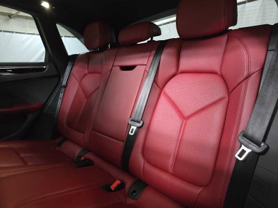 2024 Porsche Macan AWD