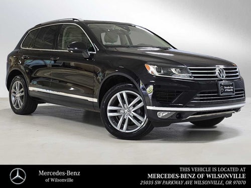 2016 Volkswagen Touareg Sport w/Technology