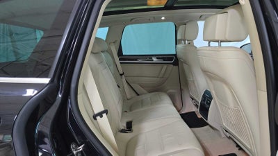 2016 Volkswagen Touareg Sport w/Technology