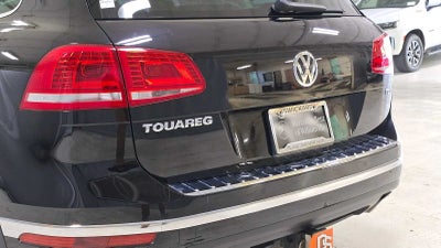 2016 Volkswagen Touareg Sport w/Technology