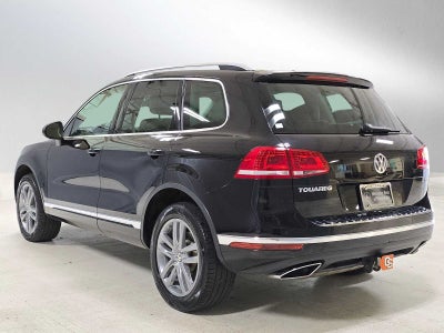 2016 Volkswagen Touareg Sport w/Technology