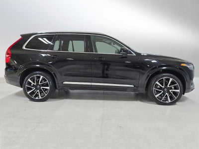 2023 Volvo XC90 Plus