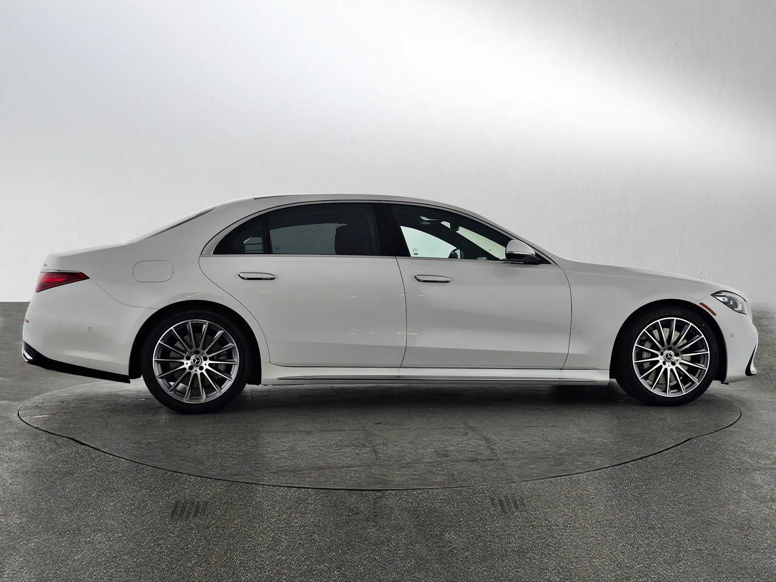 2025 Mercedes-Benz S-Class S 580