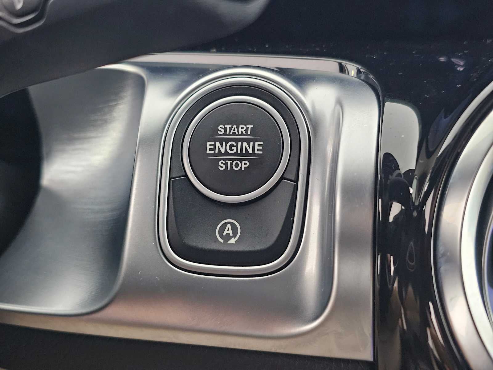 2025 Mercedes-Benz GLB GLB 250