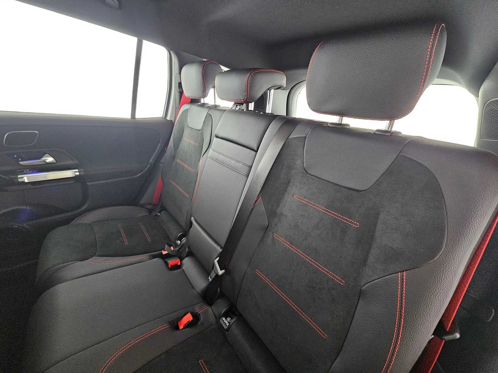 2026 Mercedes-Benz GLB AMG® GLB 35