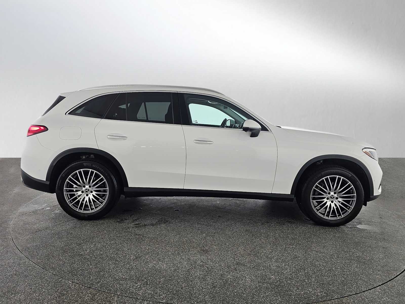 2023 Mercedes-Benz GLC GLC 300