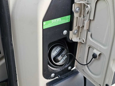 2025 Mercedes-Benz Sprinter 2500 Standard Roof I4 Diesel HO 144" RWD