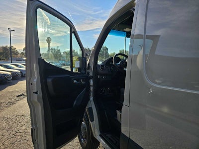 2026 Mercedes-Benz Sprinter 2500 Standard Roof I4 Diesel HO 144" AWD